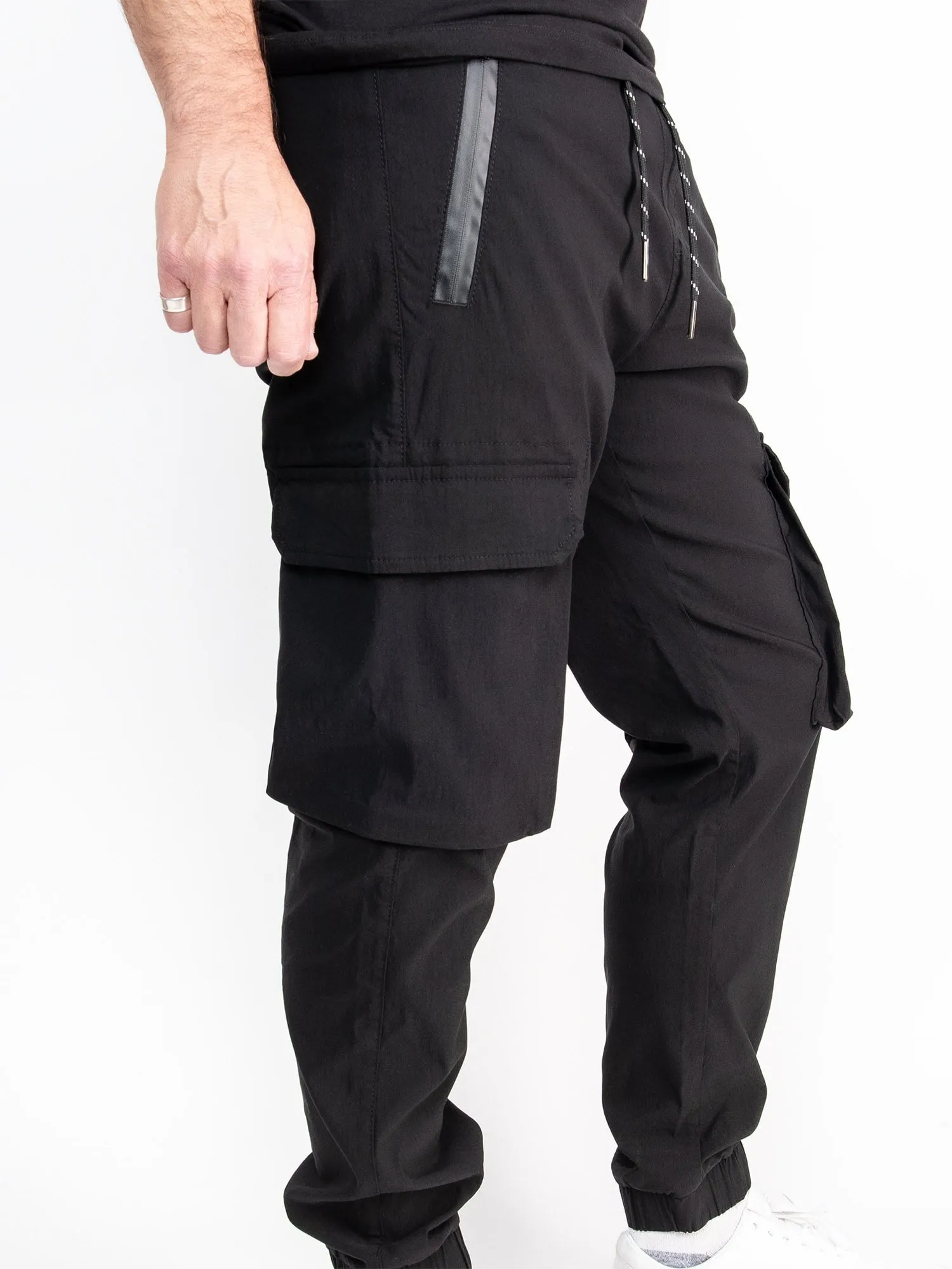 MEN'S BARRET PERFORMANCE TECH CARGO JOGGERS