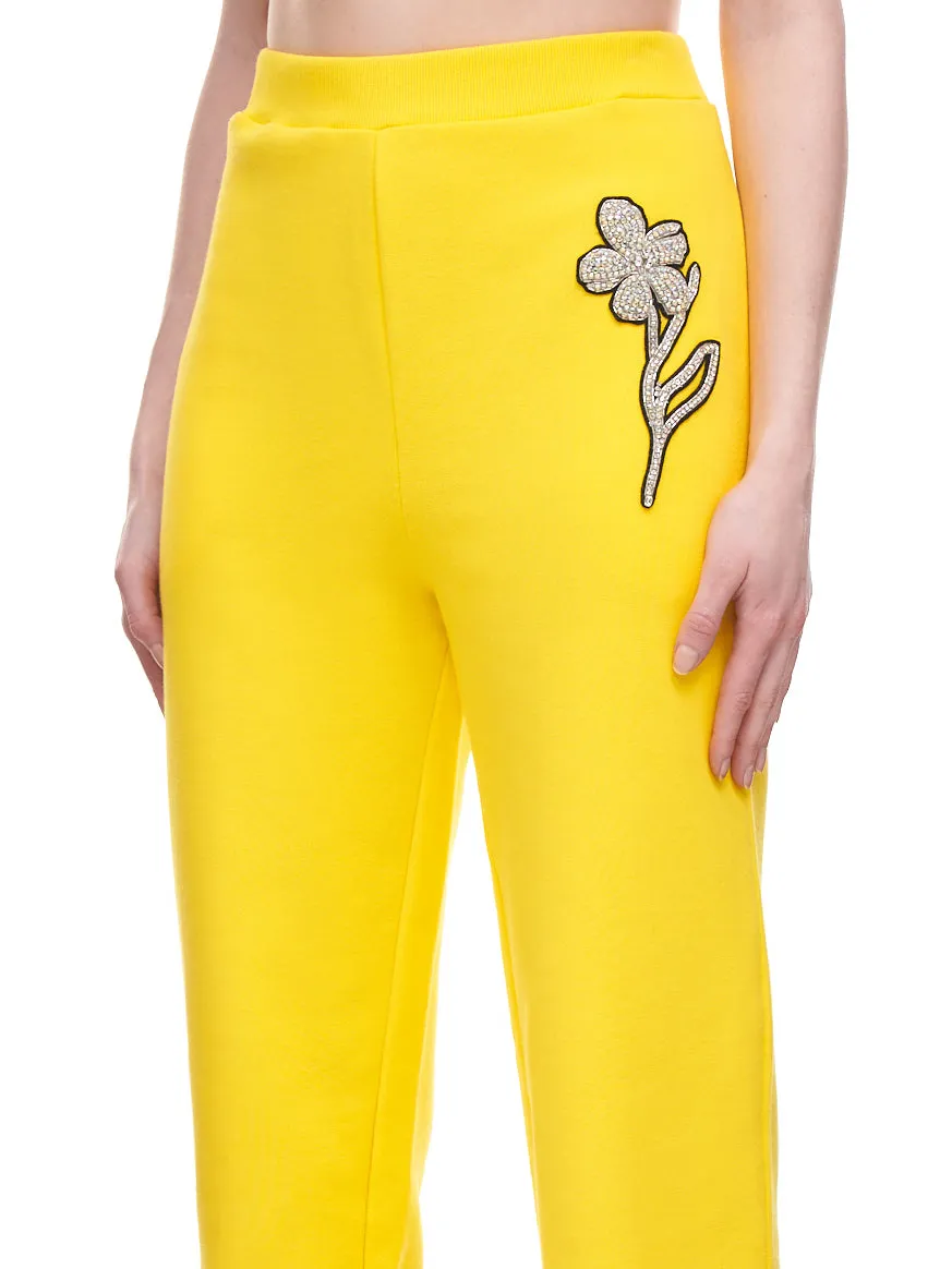 Pocket Flower Applique Sweatpants (R22DK24TR-YELLOW)